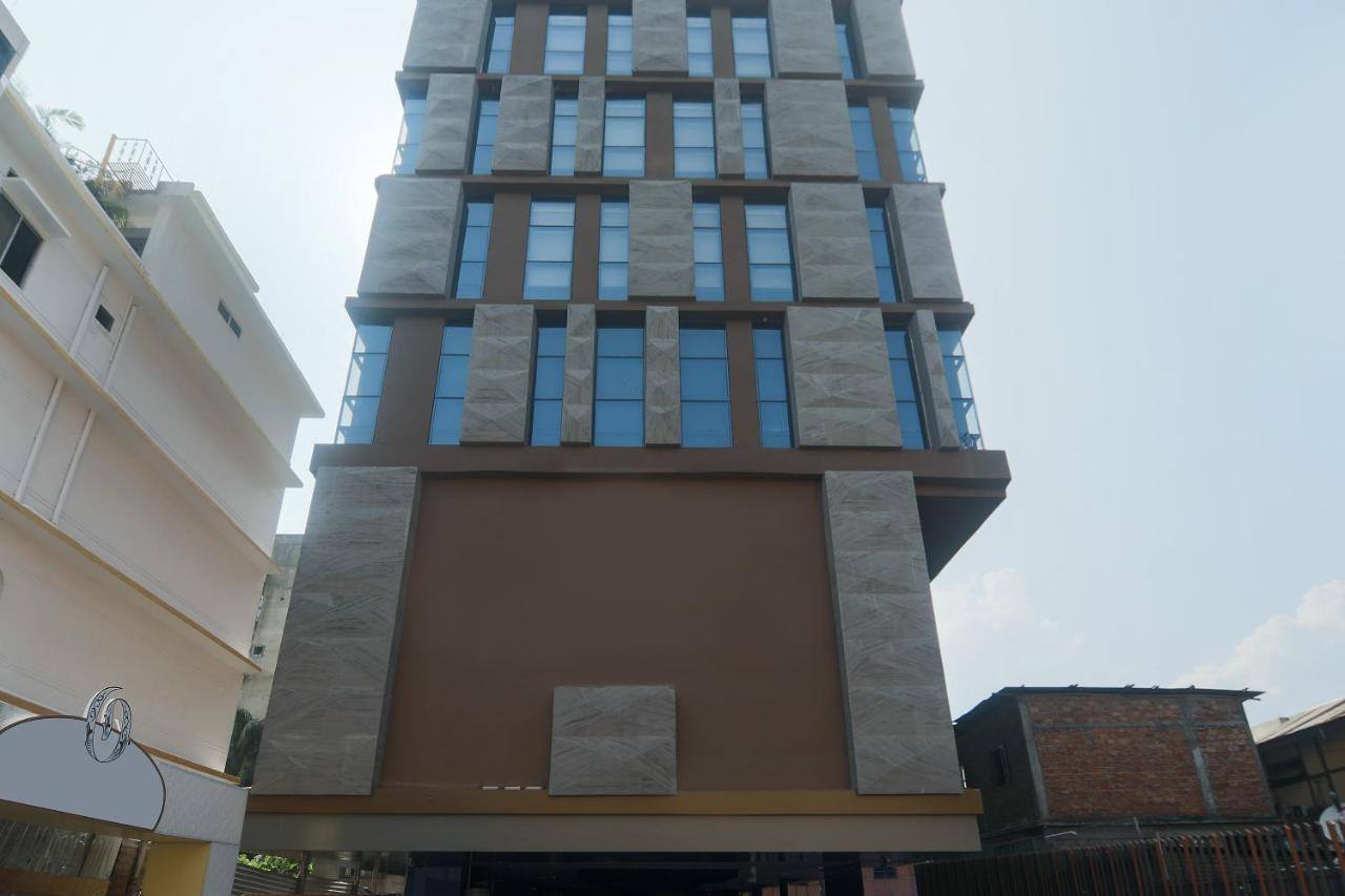 The Ornate Hotel Guwahati Exterior photo